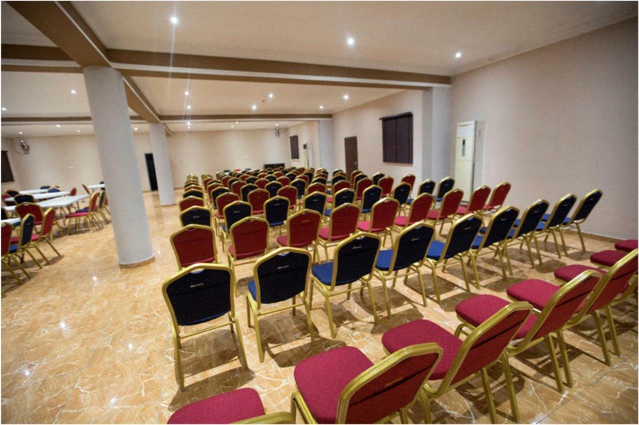 Visa Karena Hotels Port Harcourt Zewnętrze zdjęcie